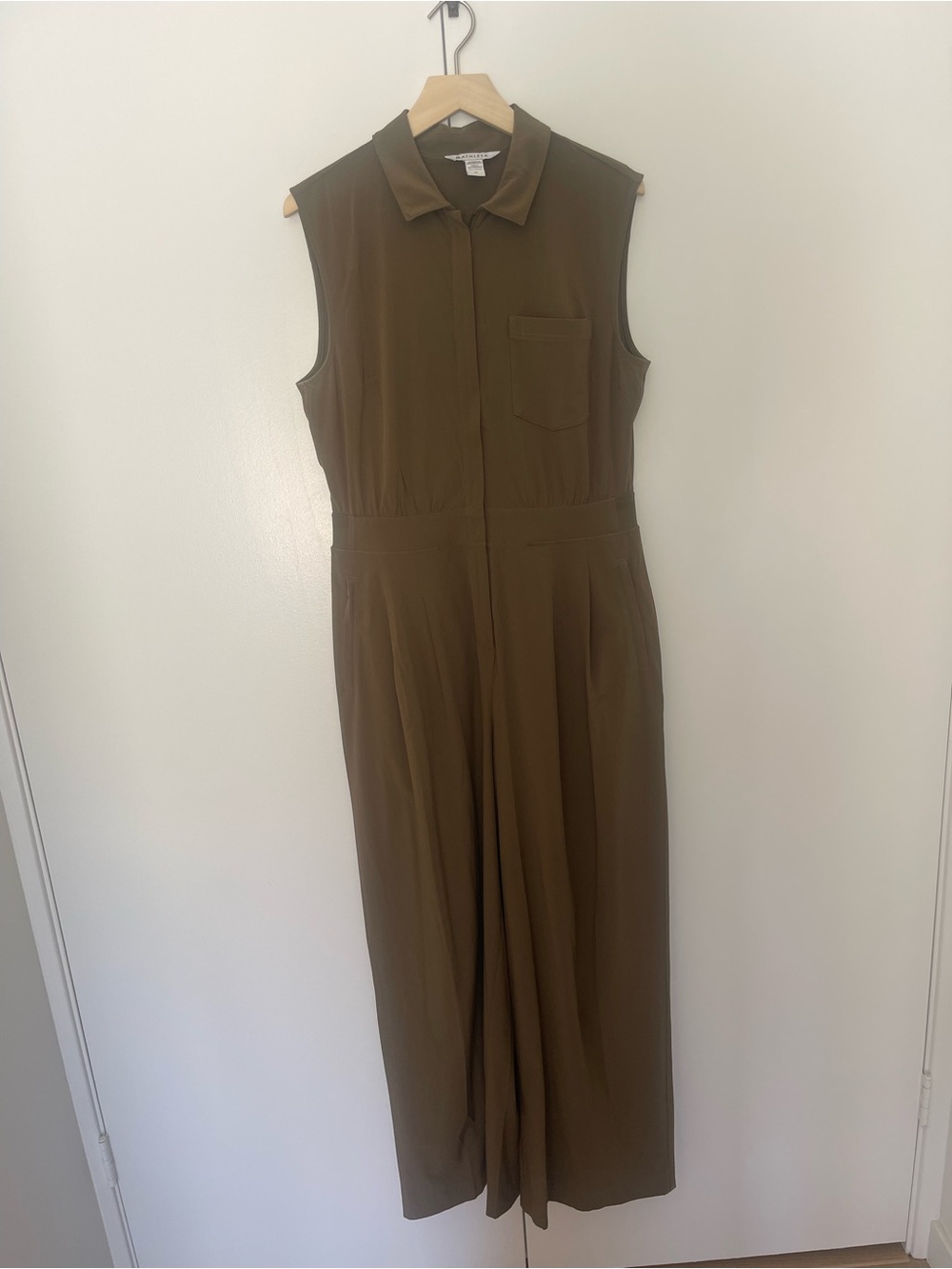 Athleta Olive Green Sleeveless Collared Jumpsuit